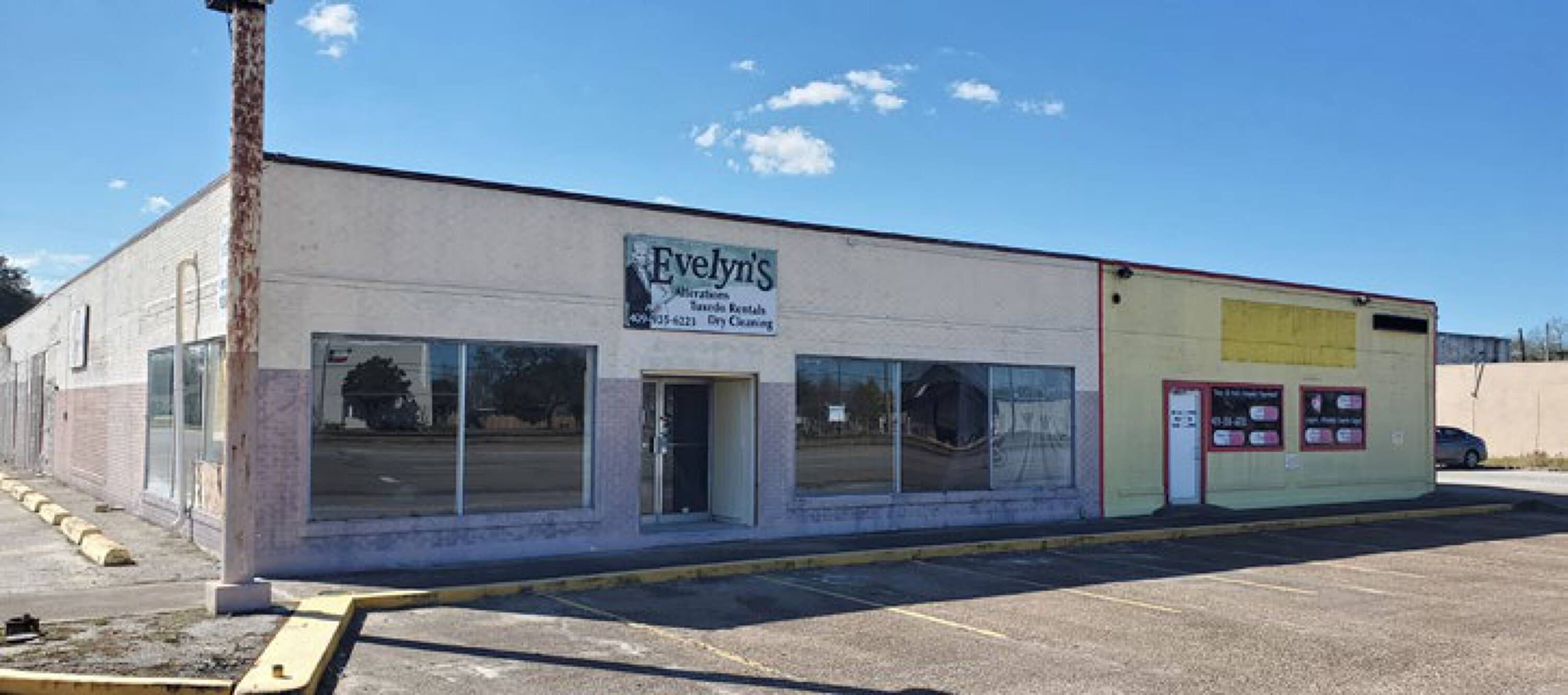 Commercial Property for Sale in La Marque Texas 77568